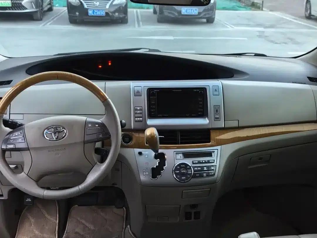 2007 Previa 3.5L 7-seater Luxury — миниатюра 10