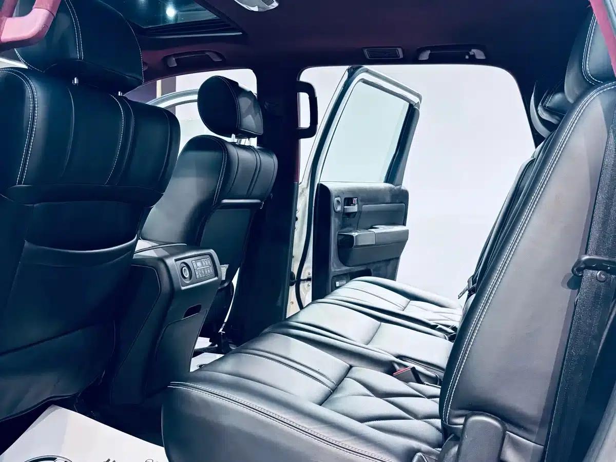 2016 Sequoia 5.7L Middle East Edition — миниатюра 13