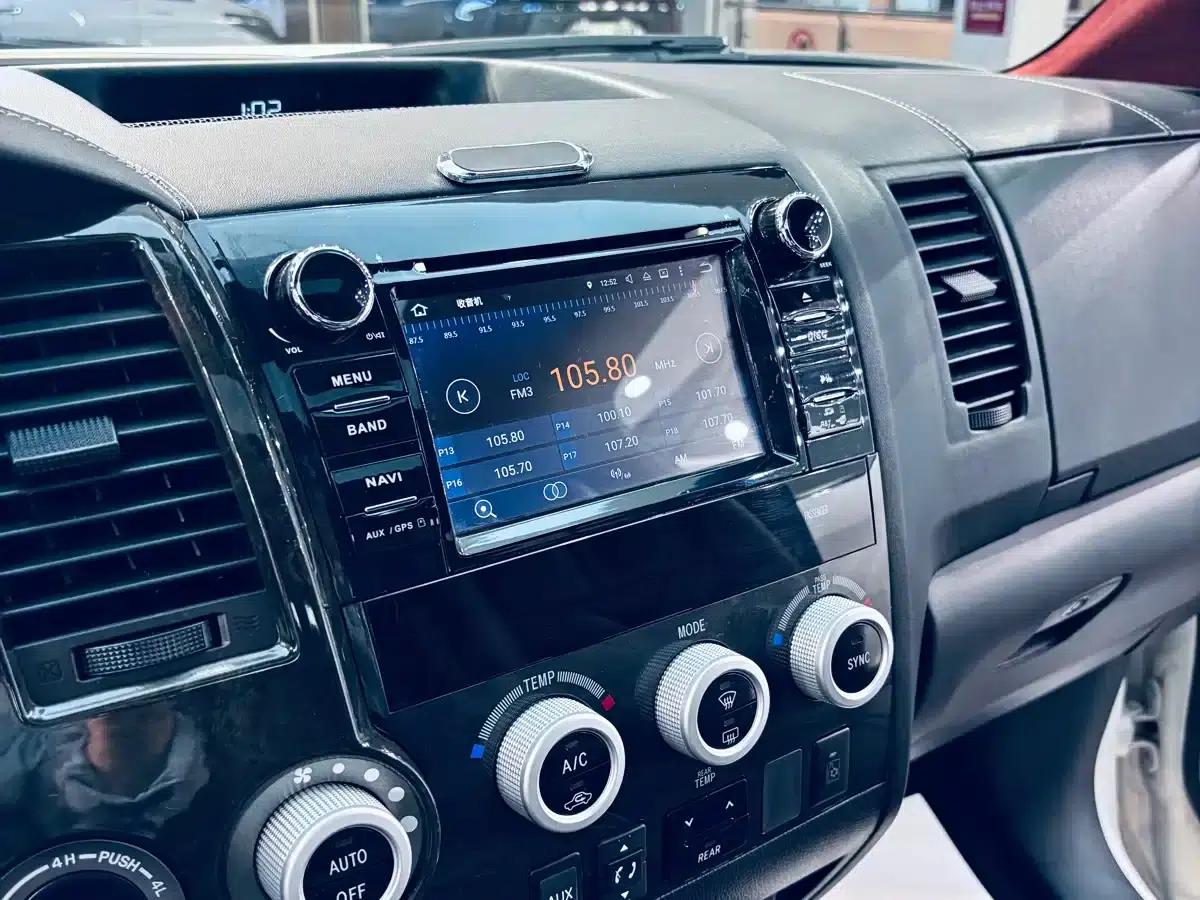 2016 Sequoia 5.7L Middle East Edition — миниатюра 10