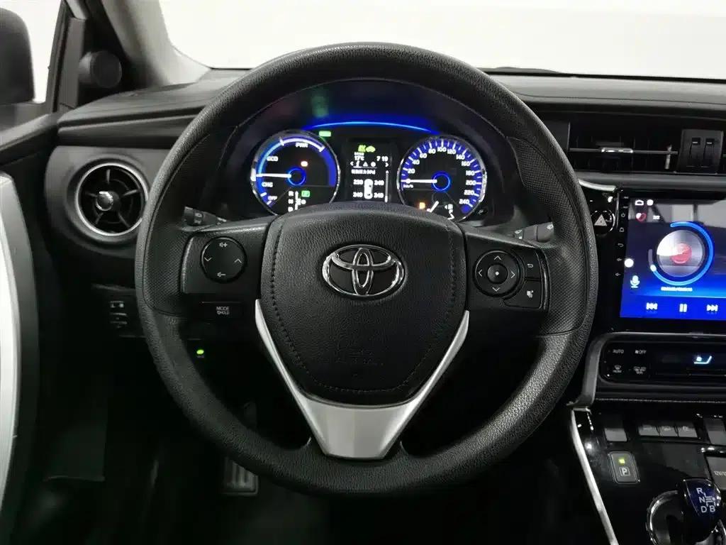Corolla Hybrid E+ 2019 1.8L E-CVT Leading Edition — миниатюра 11
