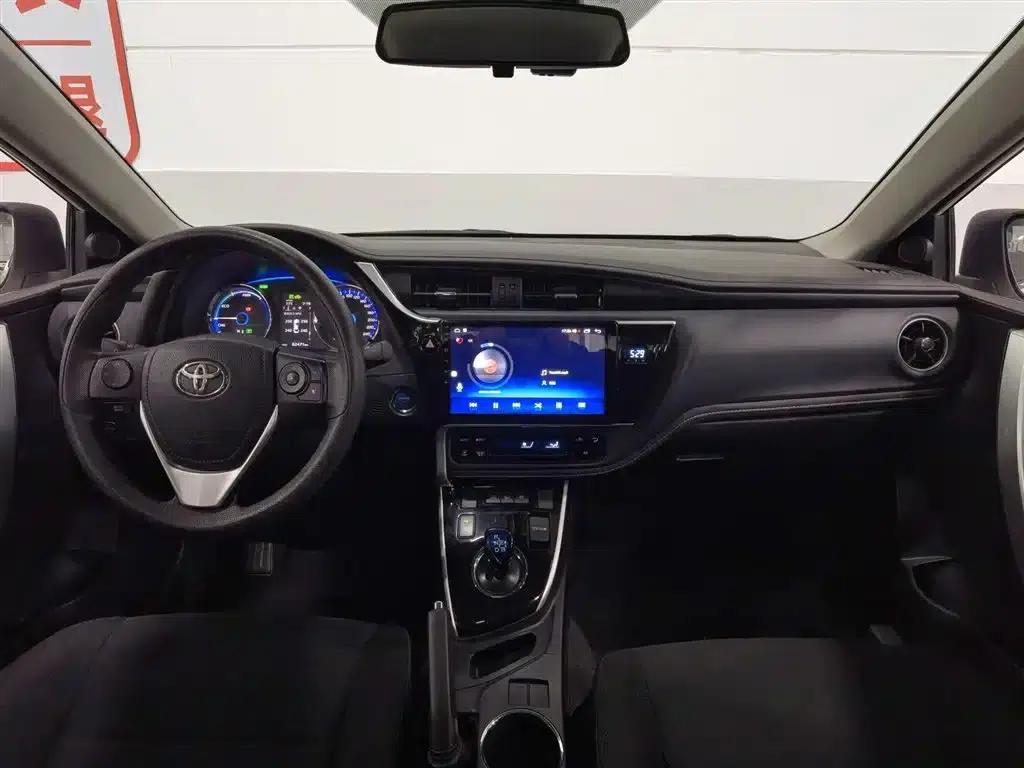 Corolla Hybrid E+ 2019 1.8L E-CVT Leading Edition — миниатюра 5