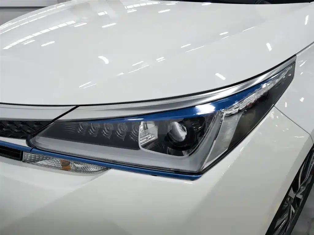 Corolla Hybrid E+ 2019 1.8L E-CVT Leading Edition — миниатюра 7