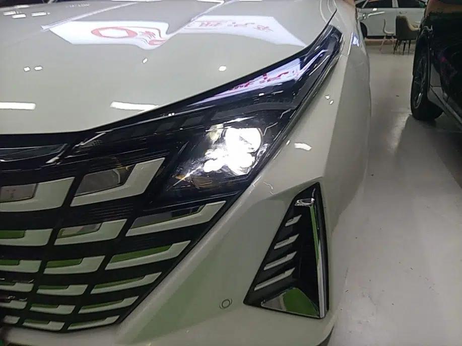 CHANGAN UNI-Z New Energy 2024 Blue Whale Smart Electric iDD 125km Beyond Edition — миниатюра 5