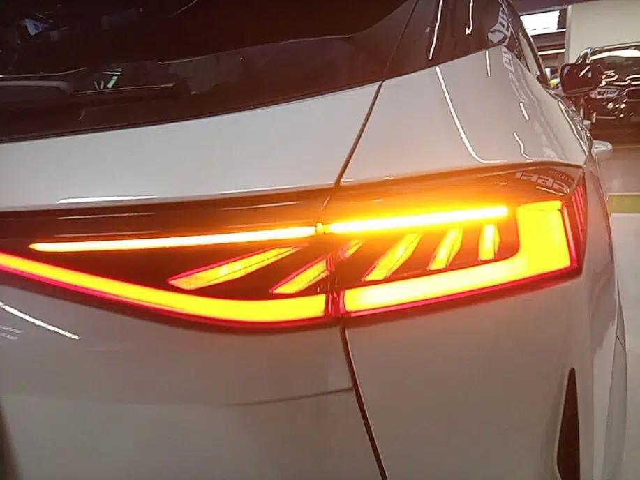 CHANGAN UNI-Z New Energy 2024 Blue Whale Smart Electric iDD 125km Beyond Edition — миниатюра 8