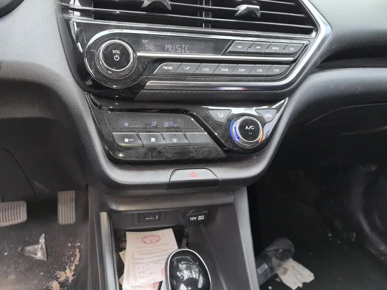 CHANGAN Alsvin 2019 1.5L DCT Luxury Version China VI Standard — миниатюра 14