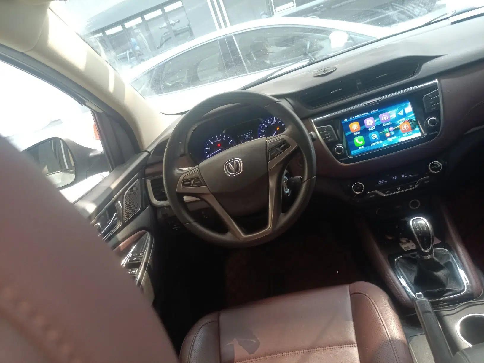 CHANGAN Lingxuan 2017 1.6L Manual Happiness Edition — миниатюра 7