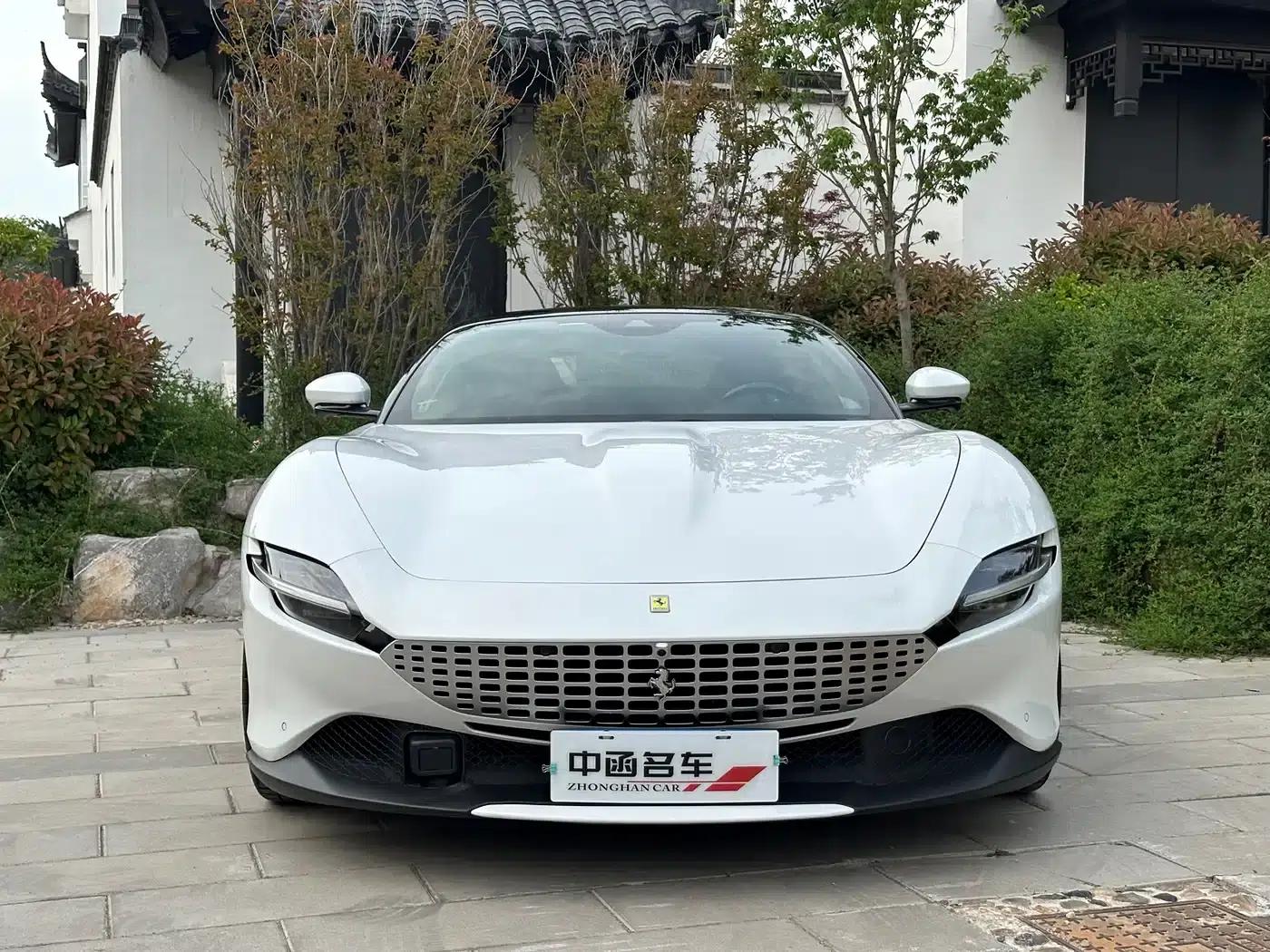 Roma 2020 3.9T V8 — миниатюра 3