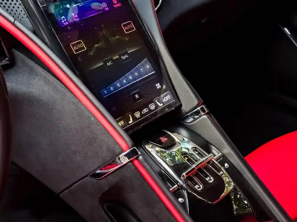 Roma 2020 3.9T V8 — миниатюра 14