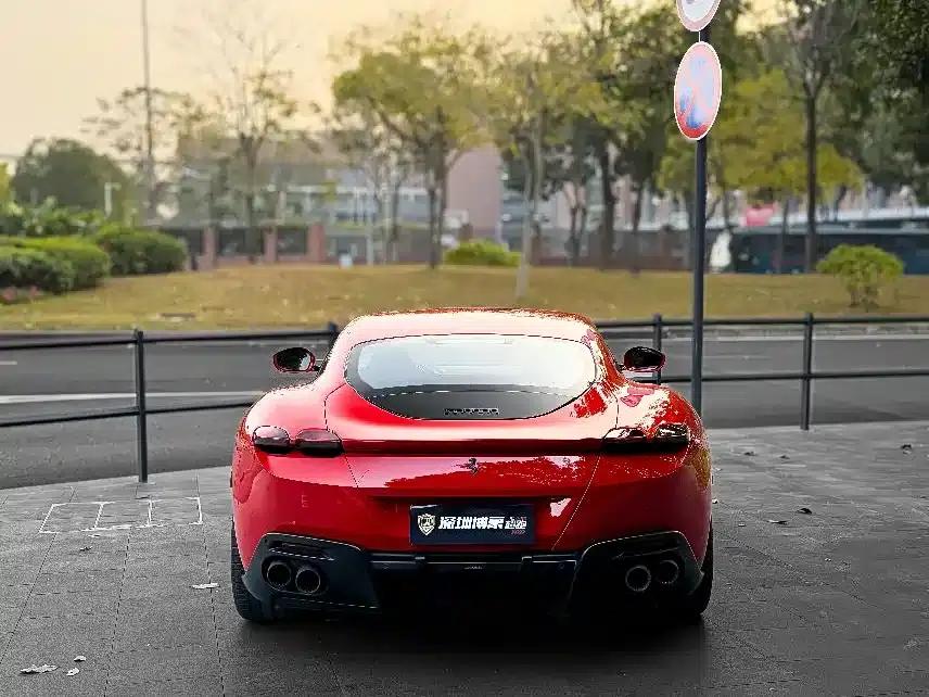 Roma 2020 3.9T V8 — миниатюра 4