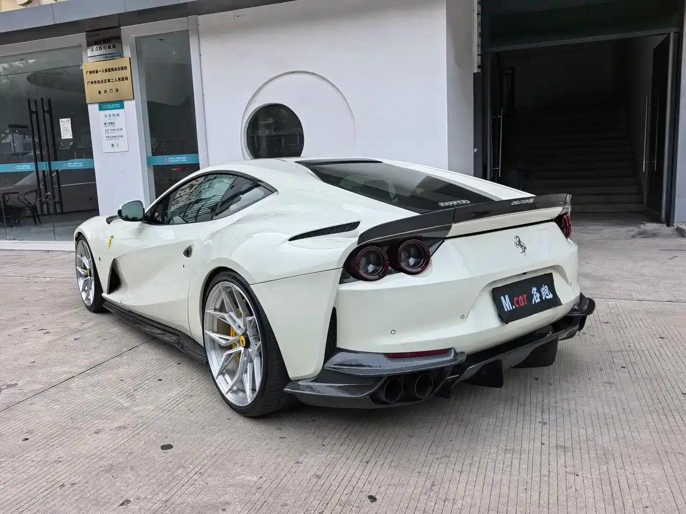 Ferrari 812 2017 6.5L Superfast — миниатюра 3