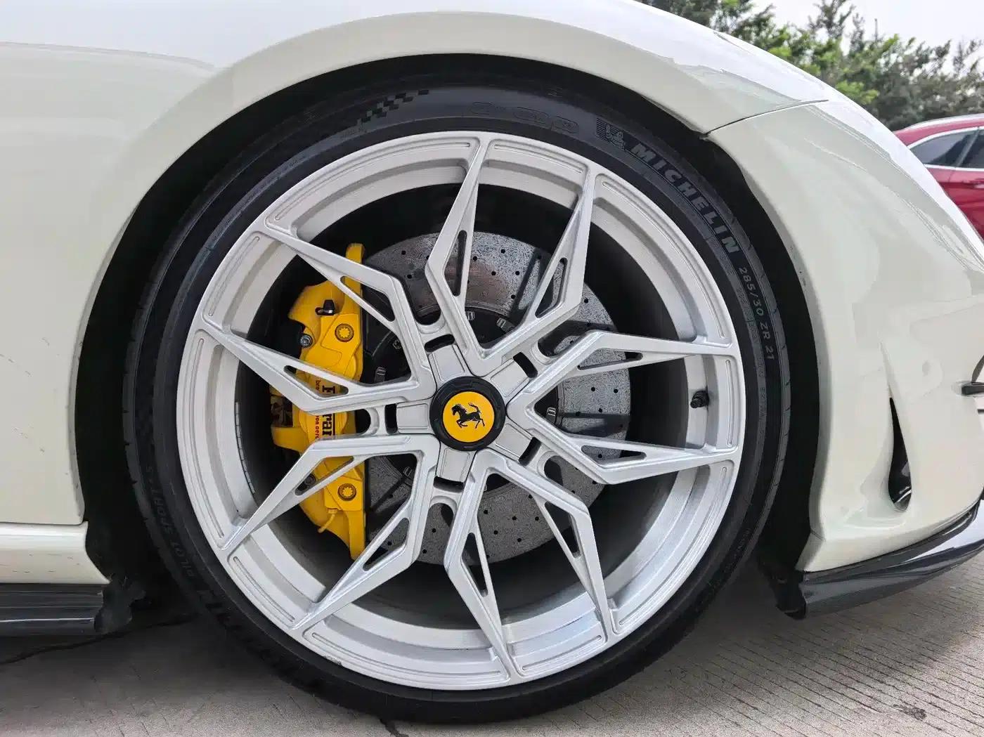 Ferrari 812 2017 6.5L Superfast — миниатюра 7