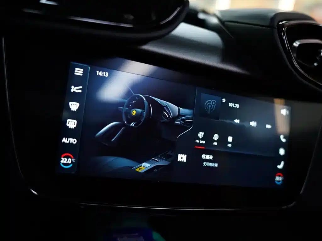 Ferrari 12 Cilindri 2024 6.5L Spider — миниатюра 14