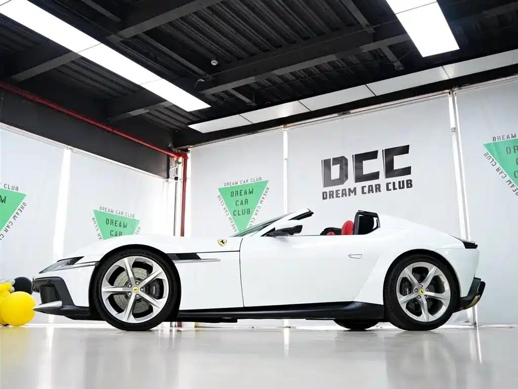 Ferrari 12 Cilindri 2024 6.5L Spider — миниатюра 25