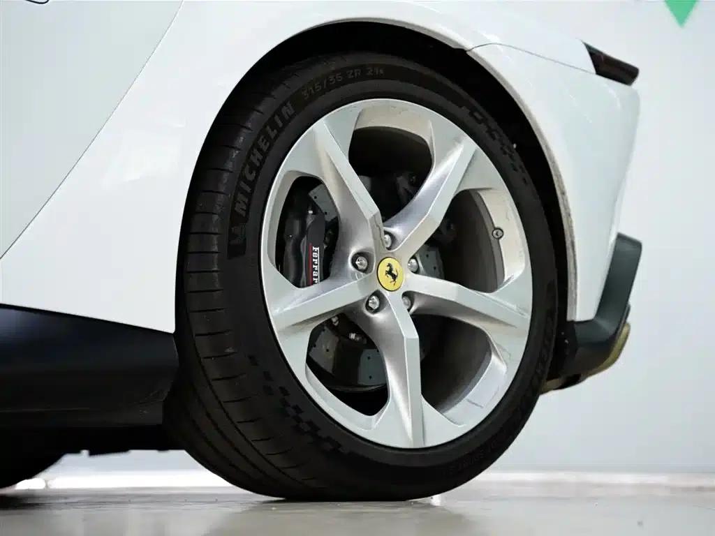 Ferrari 12 Cilindri 2024 6.5L Spider — миниатюра 27