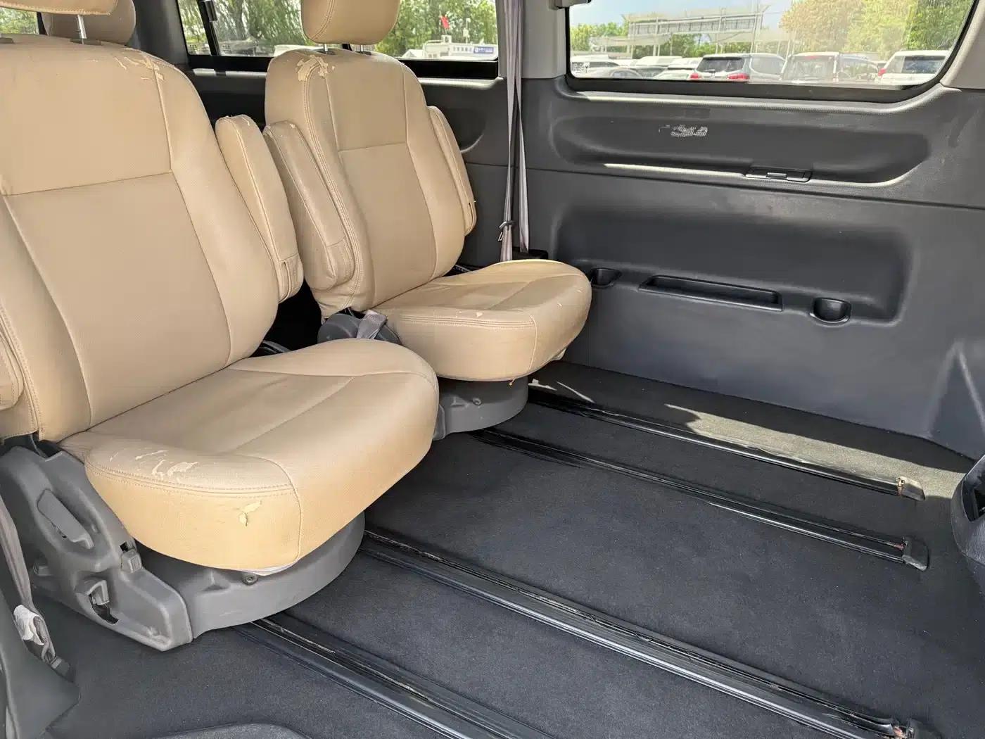 2016 MPV E 2.0L Commercial Edition 7-seater 4G63 — миниатюра 10