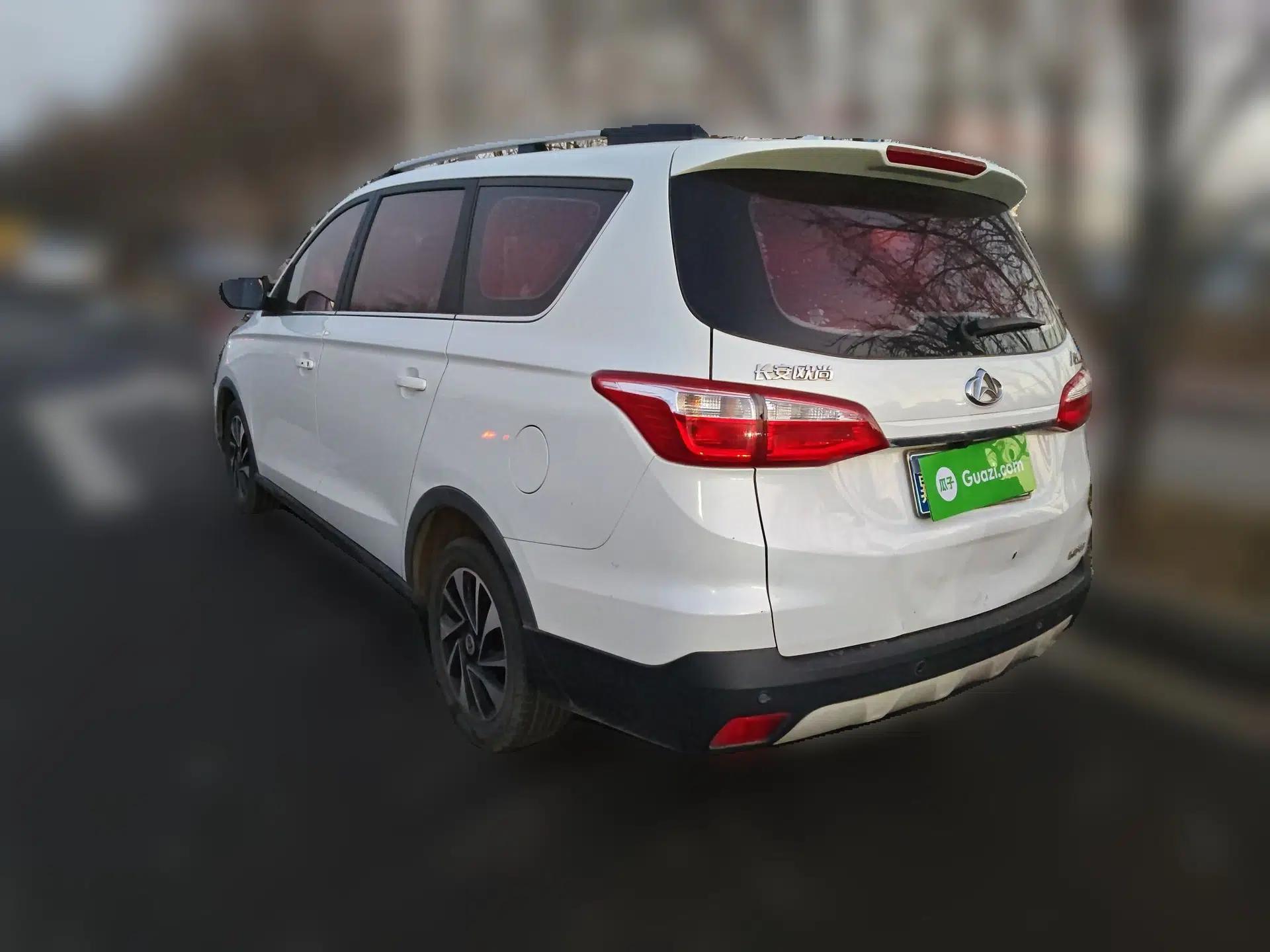 CHANGAN OSHAN A800 2017 1.6L Manual Luxury Model — миниатюра 4