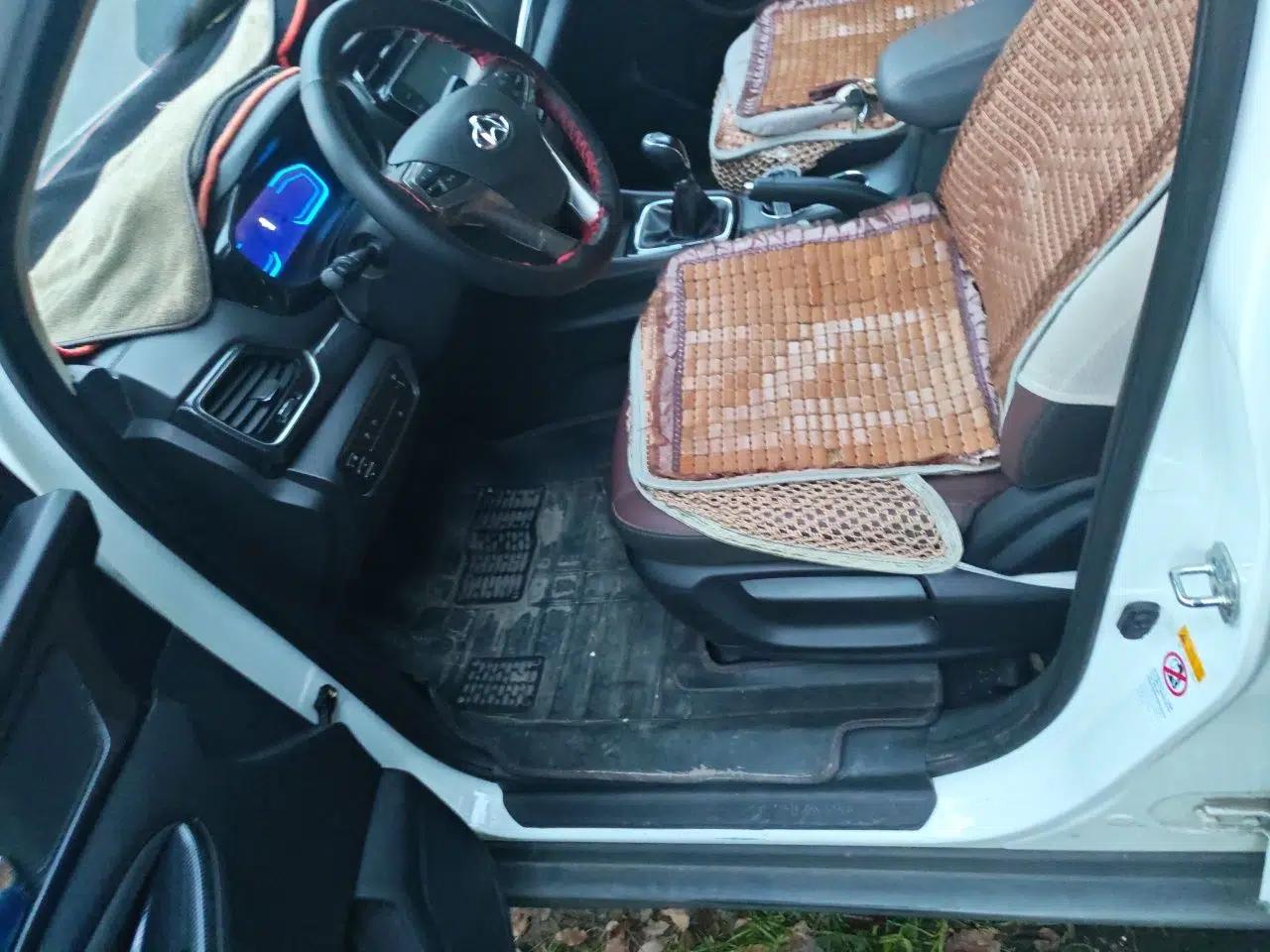 CHANGAN OSHAN A800 2017 1.6L Manual Luxury Model — миниатюра 16