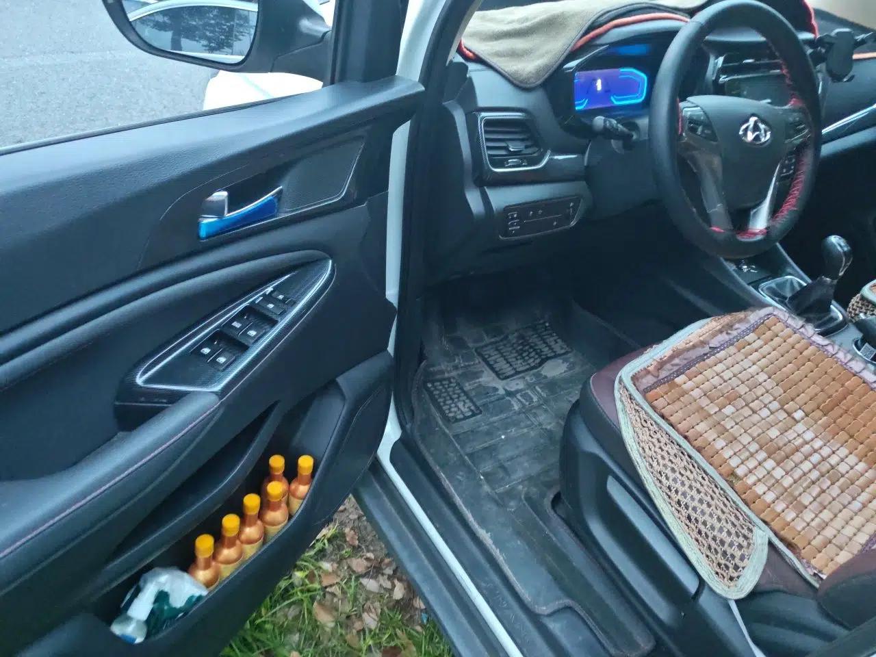 CHANGAN OSHAN A800 2017 1.6L Manual Luxury Model — миниатюра 17