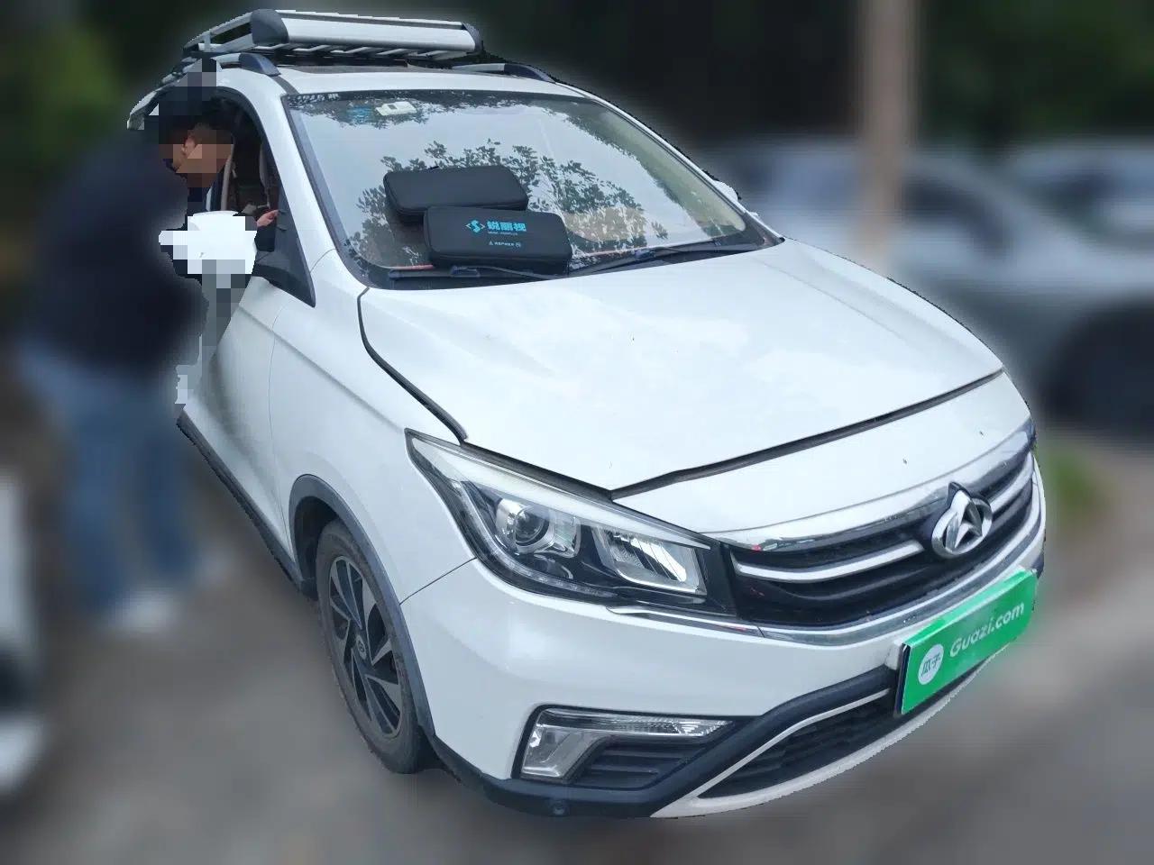 CHANGAN OSHAN A800 2017 1.6L Manual Luxury Model — миниатюра 3