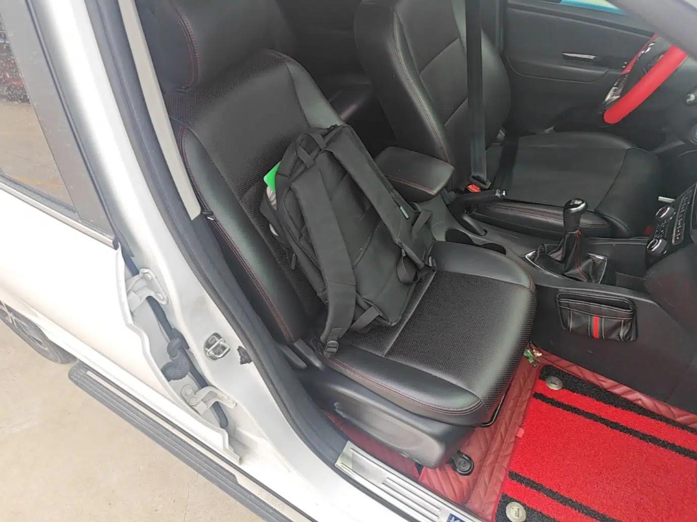 CHANGAN KAICHENG Oushang A600 2017 1.5L Manual Luxury Model — миниатюра 23