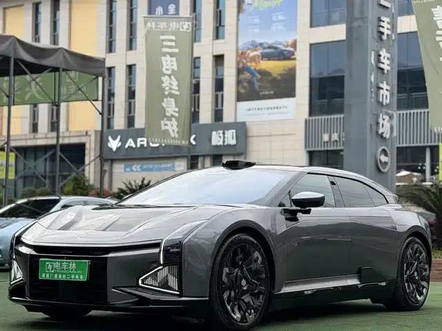 HiPhi Z 2023 Five-Seat Version