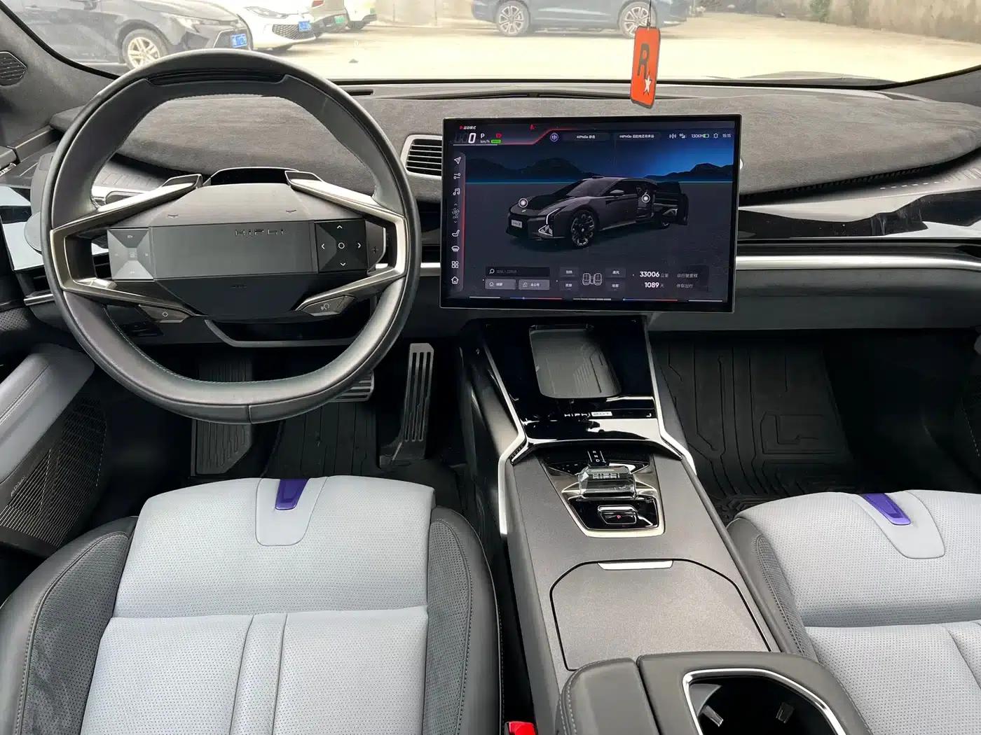 HiPhi Z 2023 Five-Seat Version — миниатюра 6