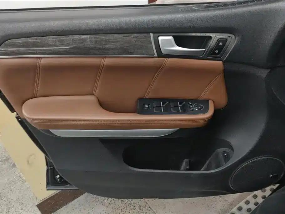 Haval H8 2015 2.0T 4WD Comfort Model — миниатюра 7