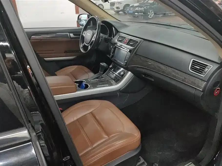 Haval H8 2015 2.0T 4WD Comfort Model — миниатюра 8