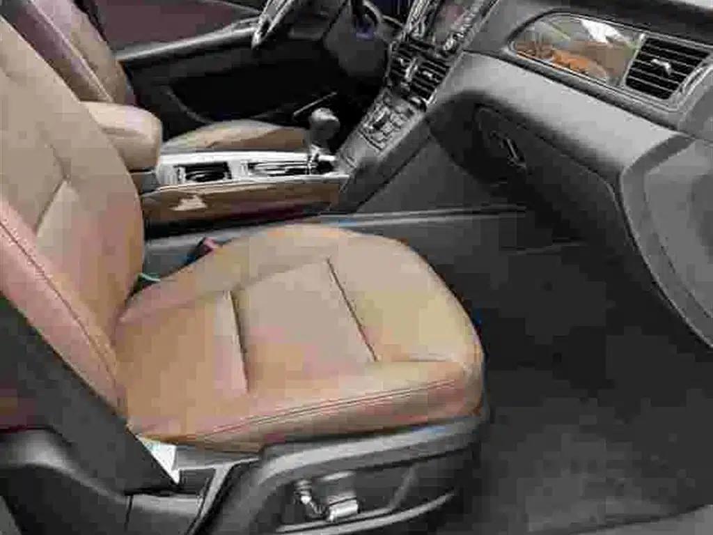 Hongqi H7 2015 2.0T Luxury Edition — миниатюра 11