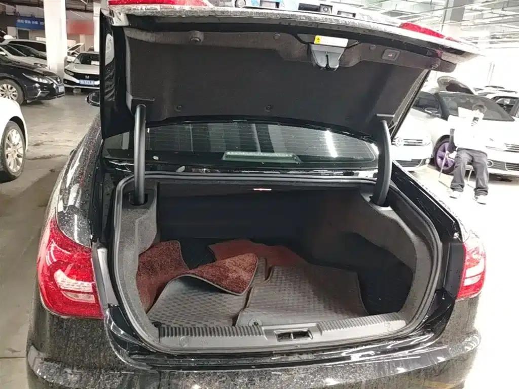 Hongqi H7 2019 1.8T Comfort Edition — миниатюра 19