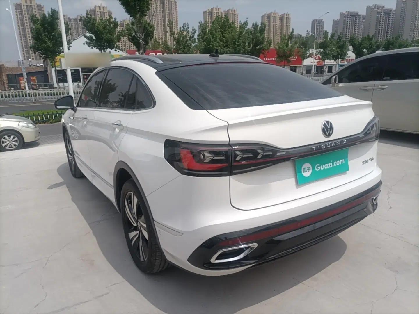 Volkswagen Tiguan X 2022 330TSI Two-Wheel-Drive Flagship Edition — миниатюра 4