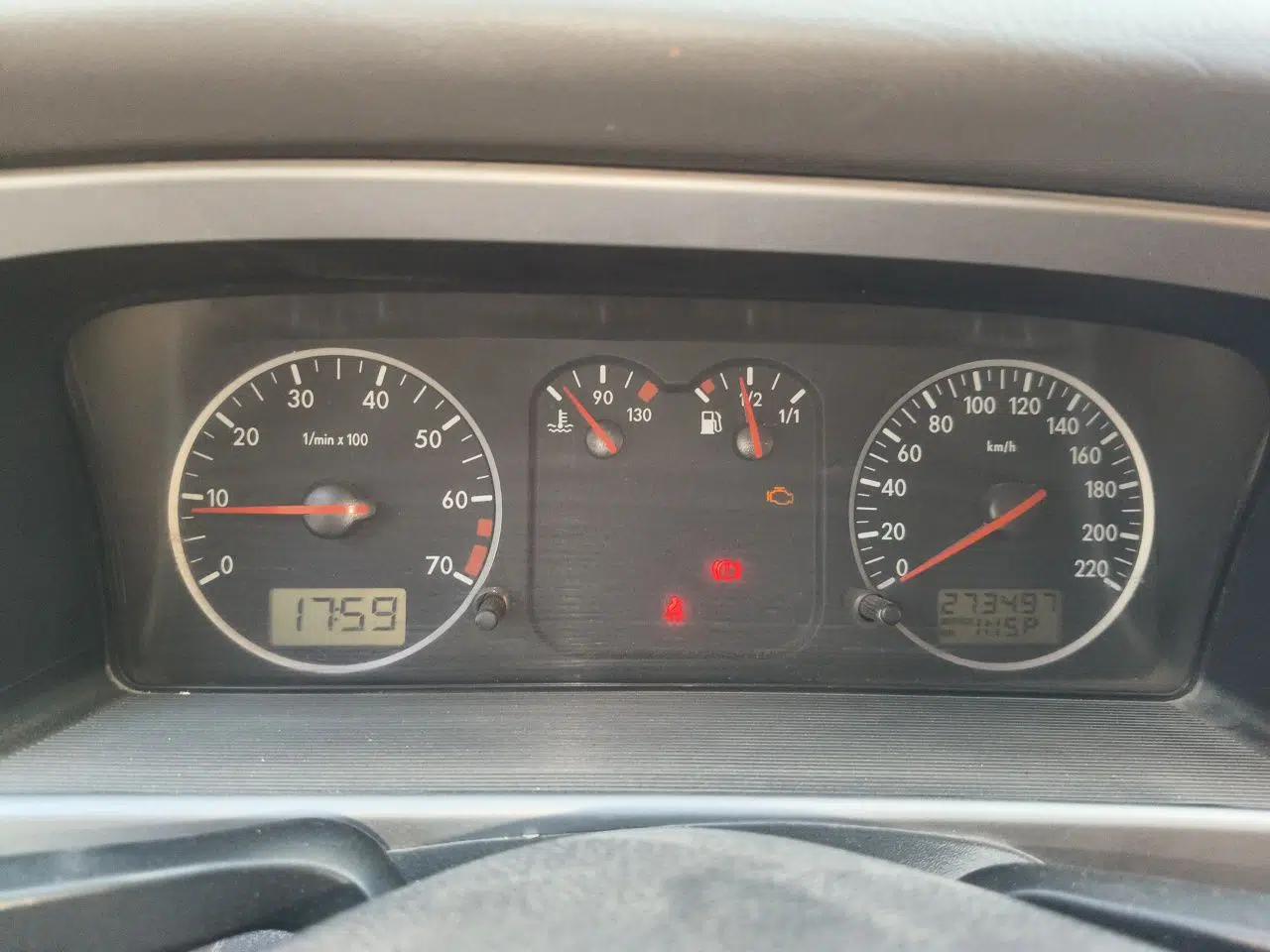 Volkswagen Santana Vista 2008 1.8L Manual Comfort Edition — миниатюра 12
