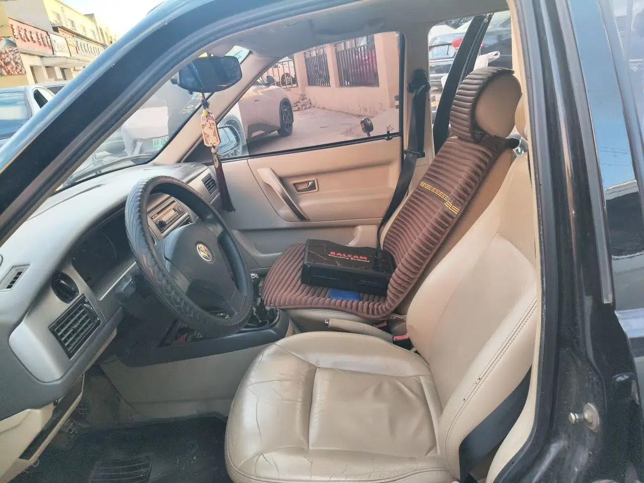 Volkswagen Santana Vista 2008 1.8L Manual Comfort Edition — миниатюра 16