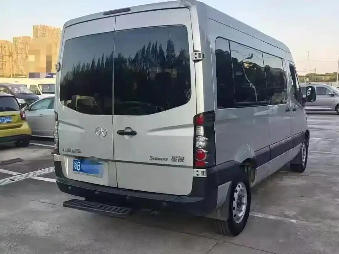 Starlight 2021 2.0T Fuel-Saving King Platinum Edition Long Wheelbase D20TCIF1 — миниатюра 9