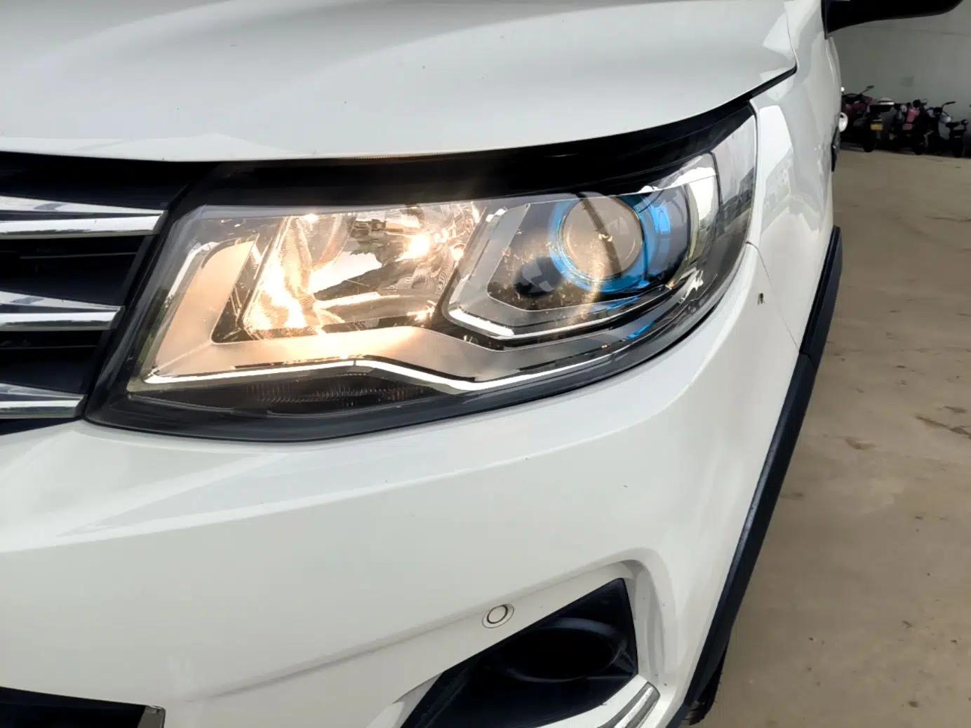 FORTHING SX6 2019 1.6L Manual Luxury Model China VI Standard — миниатюра 9