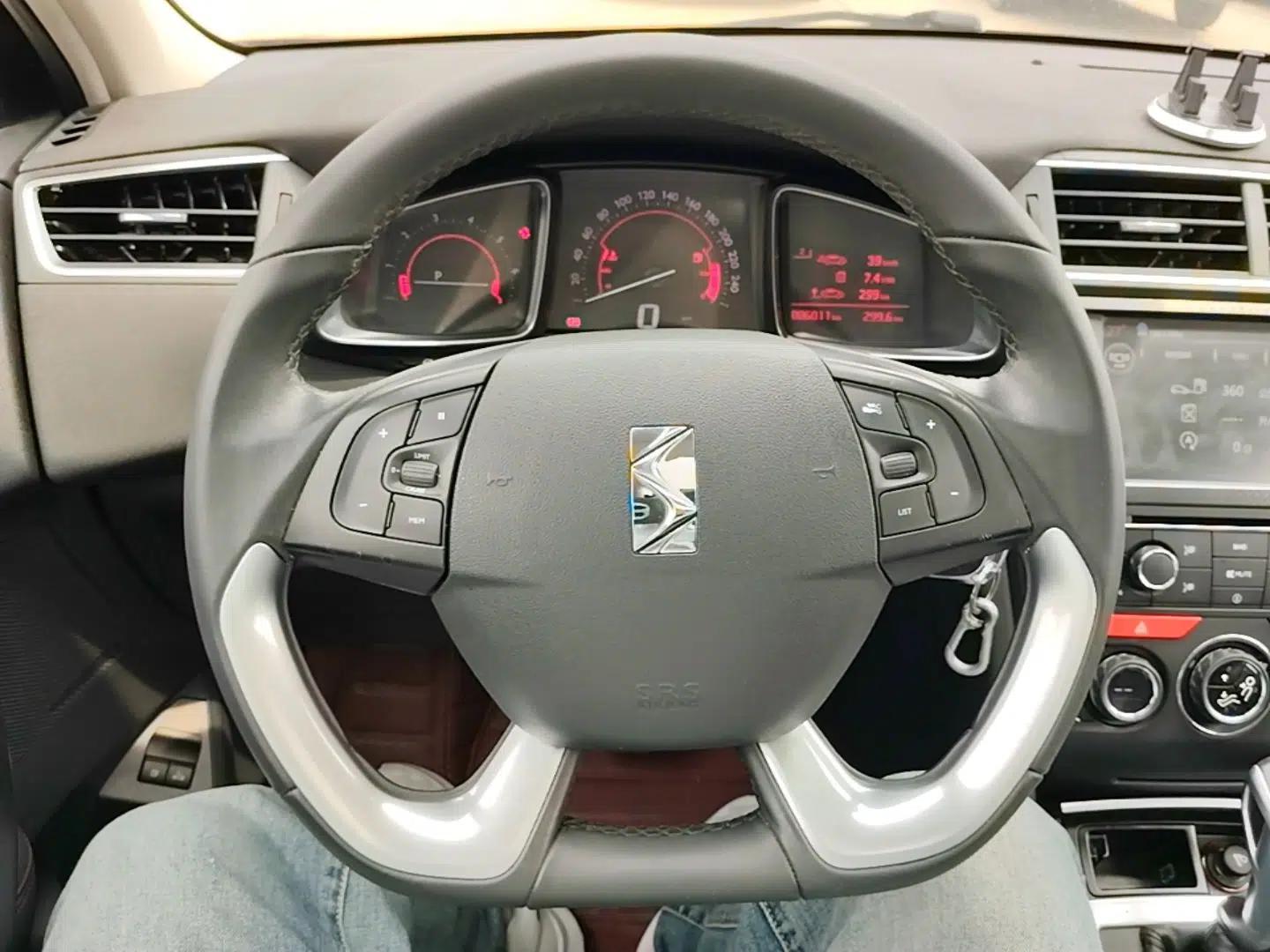 DS 4S 2016 1.6T Automatic Smart Edition THP160 — миниатюра 14