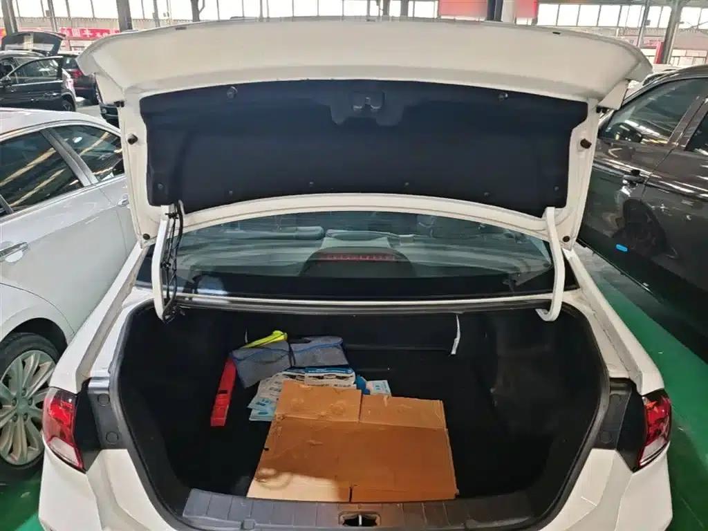 JAC iEVA50 2021 Battery Swapping Comfort Edition — миниатюра 19