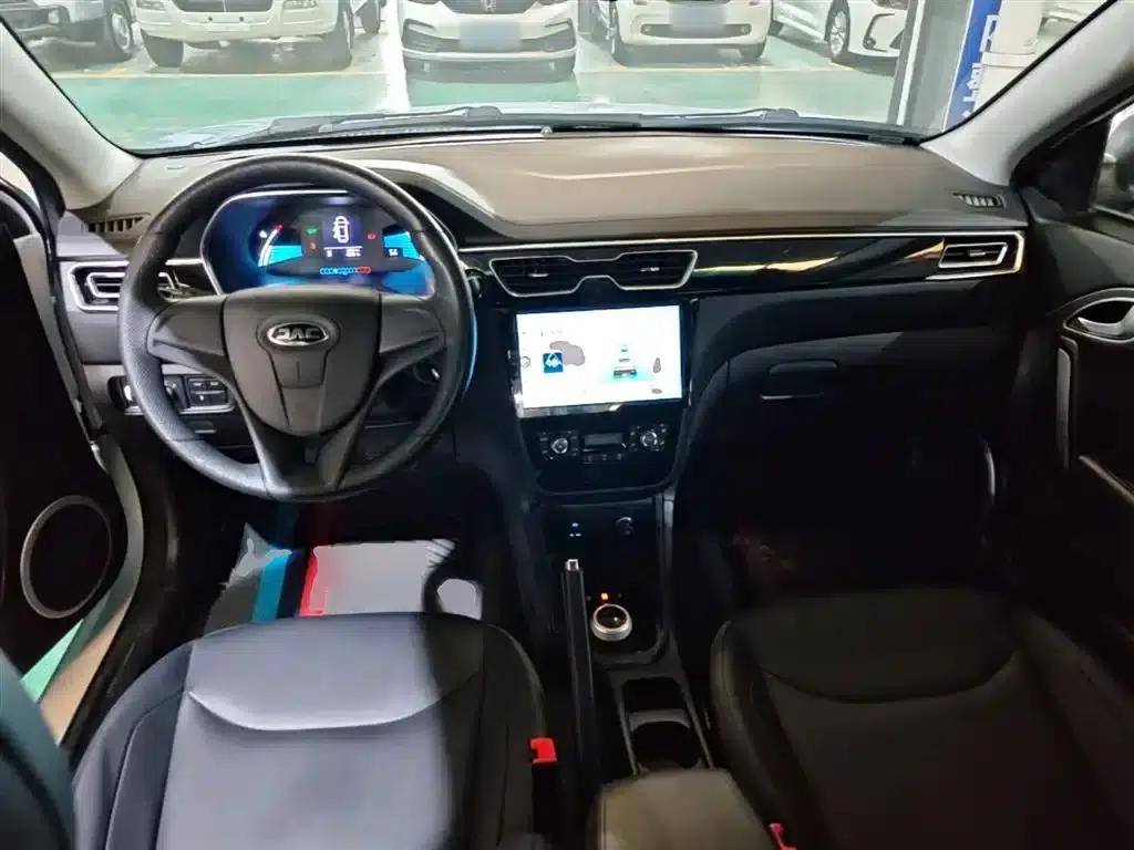 JAC iEVA50 2021 Battery Swapping Comfort Edition — миниатюра 10