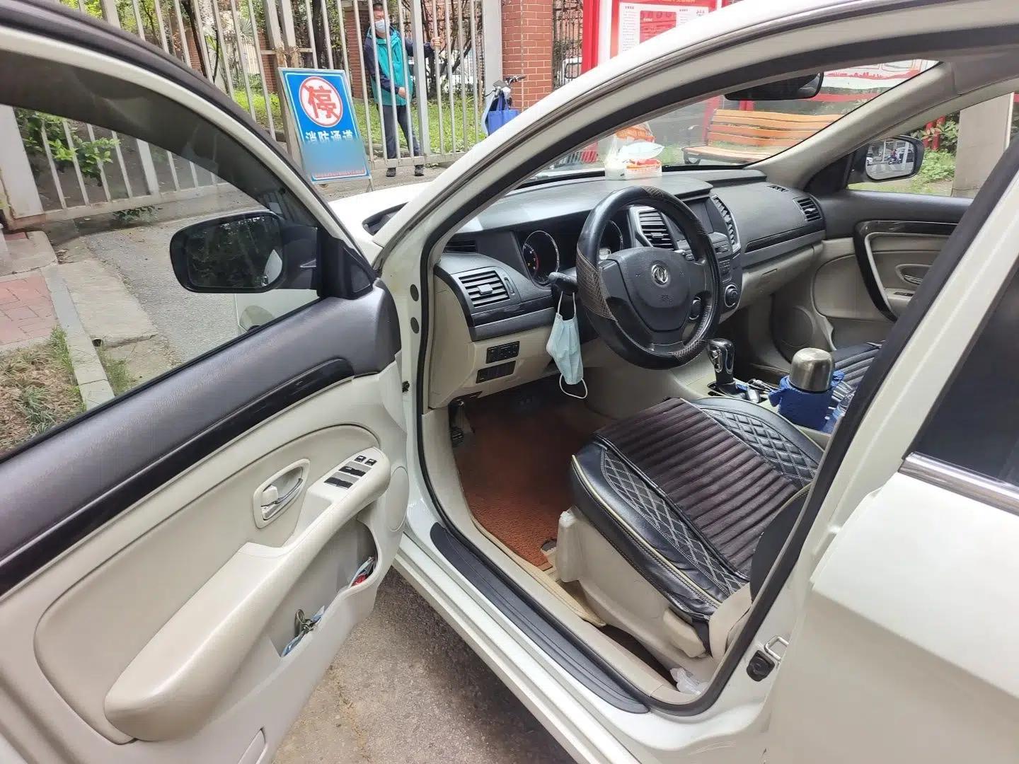 Dongfeng Aeolus A60 2016 1.6L Automatic Luxury Model — миниатюра 17