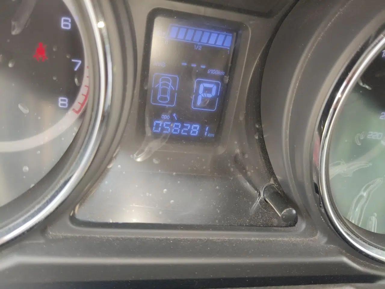 Dongfeng Aeolus A60 2018 1.6L DCT Prestige PLUS — миниатюра 13