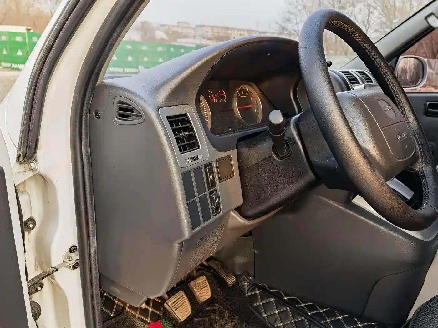 Jinbei Express 2020 Model 2.0L National VI Economy 6-Seater G6P-6 1TZS — миниатюра 14