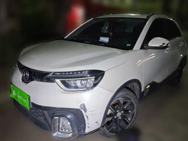 Dongfeng Aeolus AX4 2017 1.6L Manual ChaoShang Model