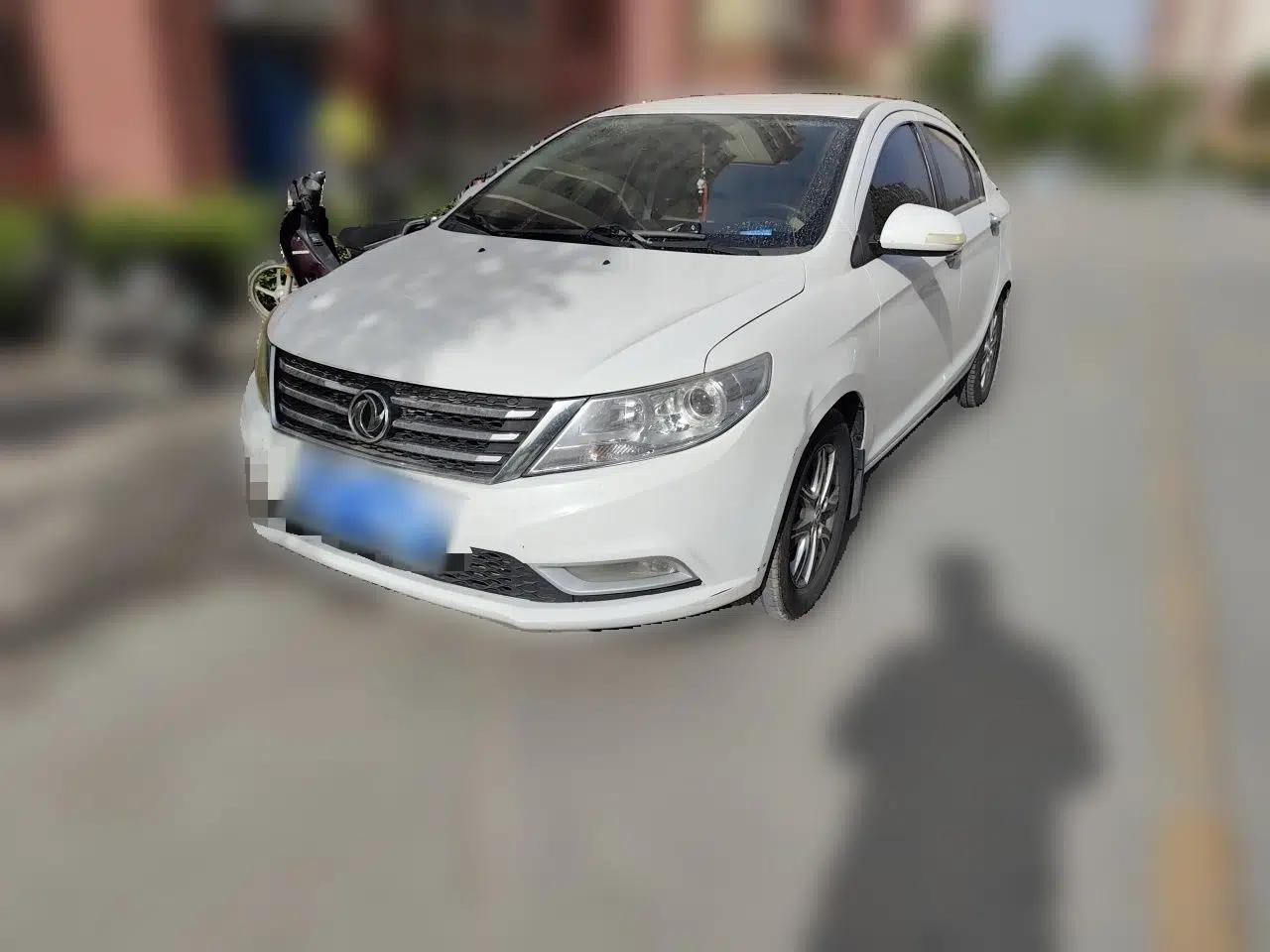 Dongfeng Aeolus A30 2014 1.5L Manual Sishang Model — миниатюра 1