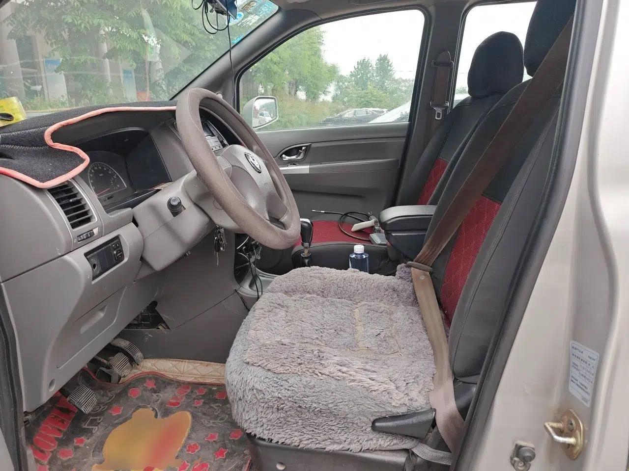 Dongfeng Shuaike 2011 1.6L Manual Luxury 7-Seater — миниатюра 16
