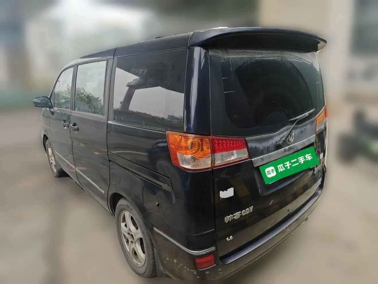 Dongfeng Shuaike 2011 1.6L Manual Comfort 7-Seater — миниатюра 4