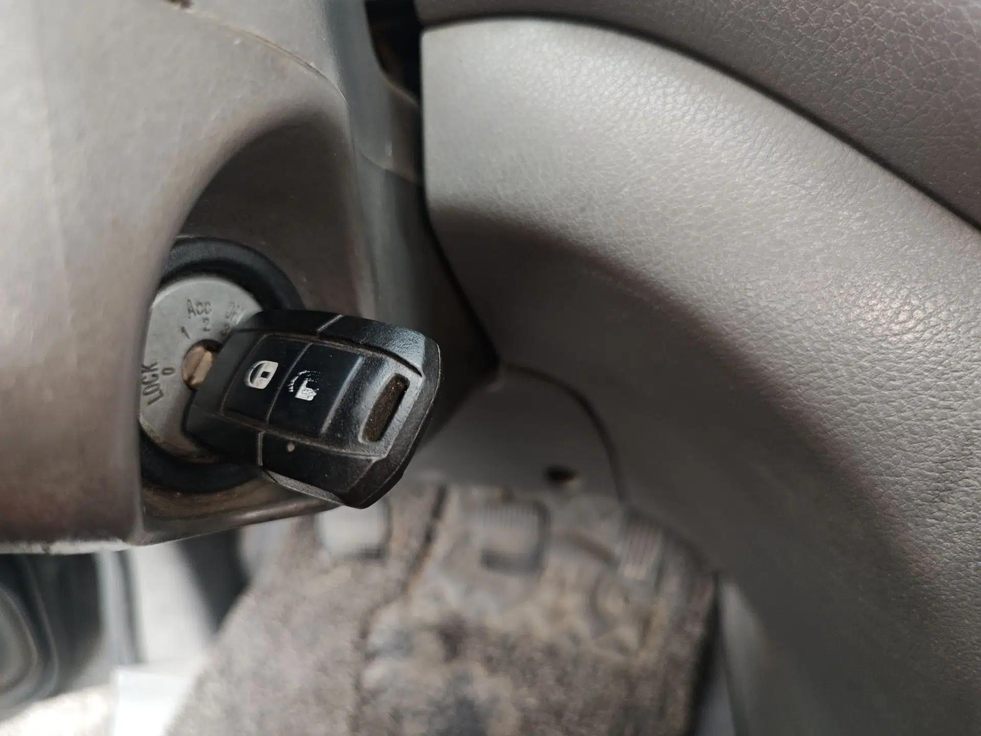 Dongfeng Shuaike 2011 1.6L Manual Comfort 7-Seater — миниатюра 9