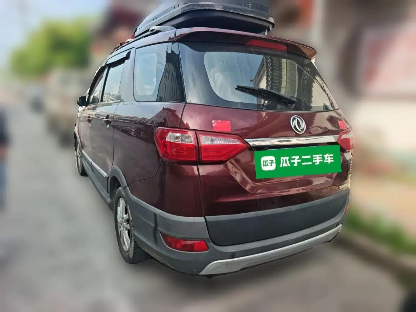 Dongfeng Fengon 370 2016 1.5L Manual Elite Home Edition 7-Seater — миниатюра 4