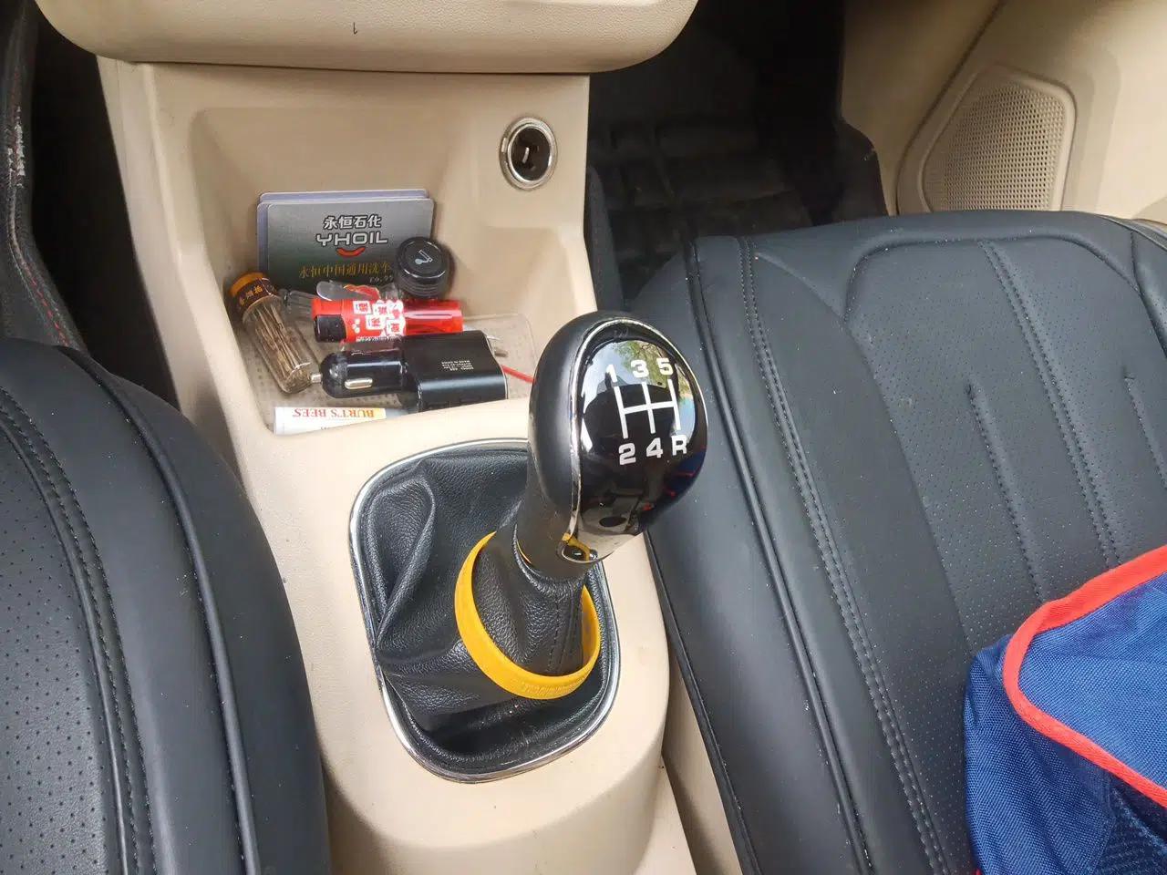 Dongfeng Fengon 360 2015 1.5L Manual Comfort II 7-Seater — миниатюра 15