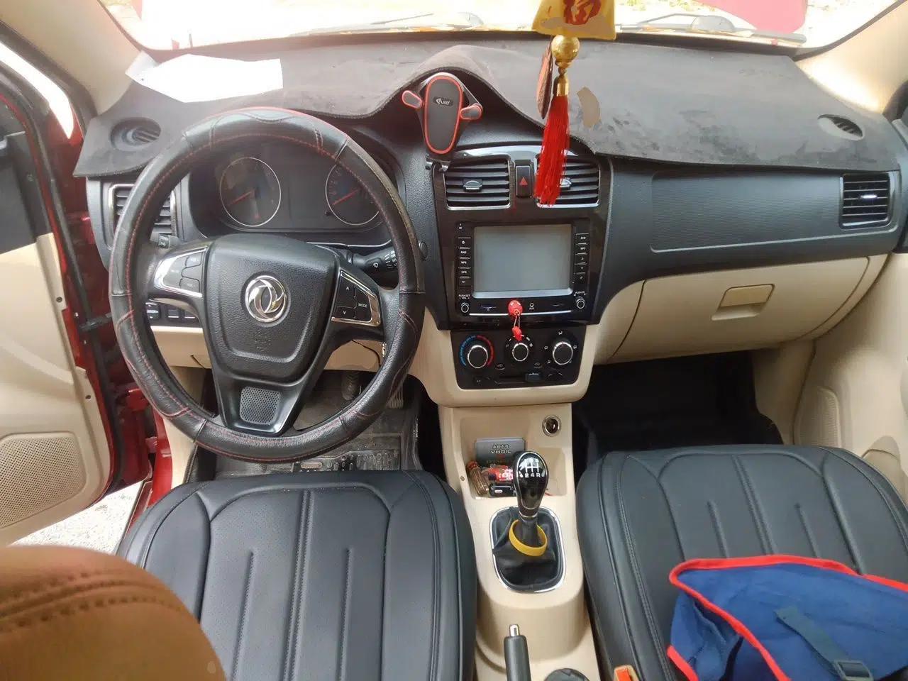 Dongfeng Fengon 360 2015 1.5L Manual Comfort II 7-Seater — миниатюра 10