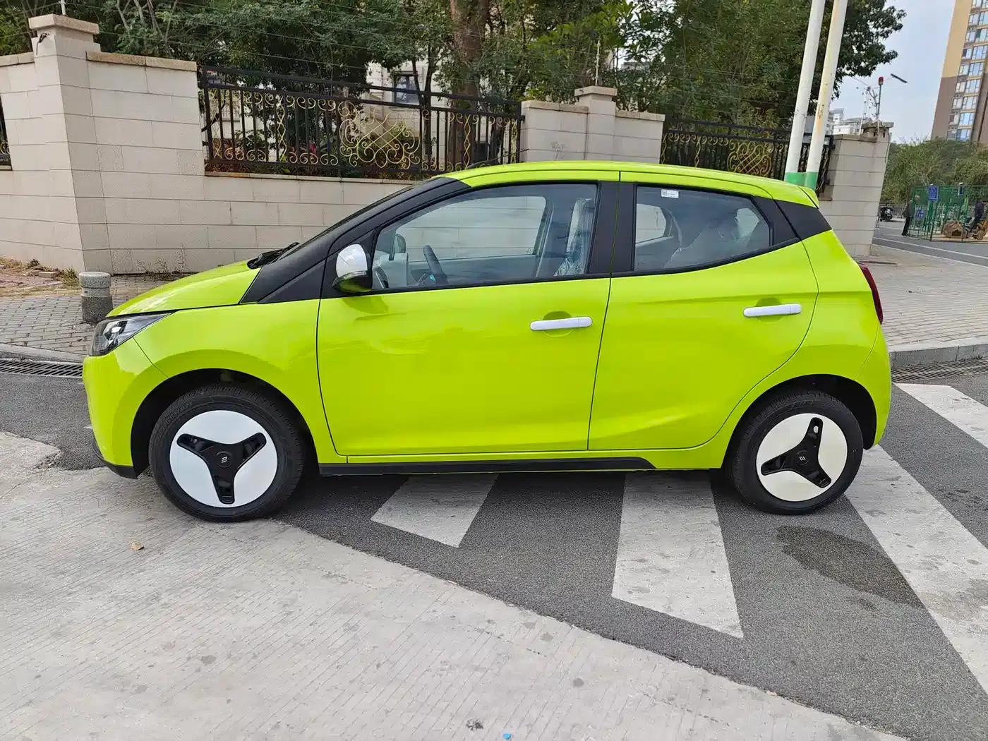 Yizhi EV2 2024 Model 201km Luxury — миниатюра 4